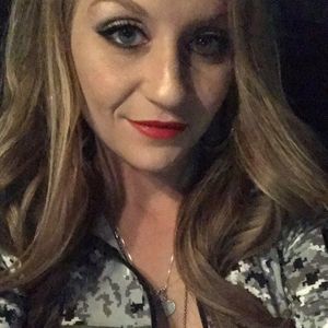 Meet your Posher, Nichole